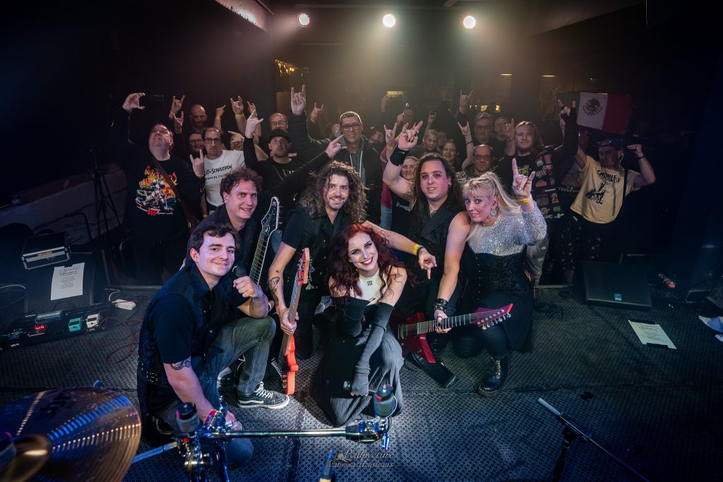 Le groupe EPINIKION donne une interview à lire sur MZOR.fr
