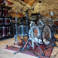 ENDEAVOUR_STUDIO1