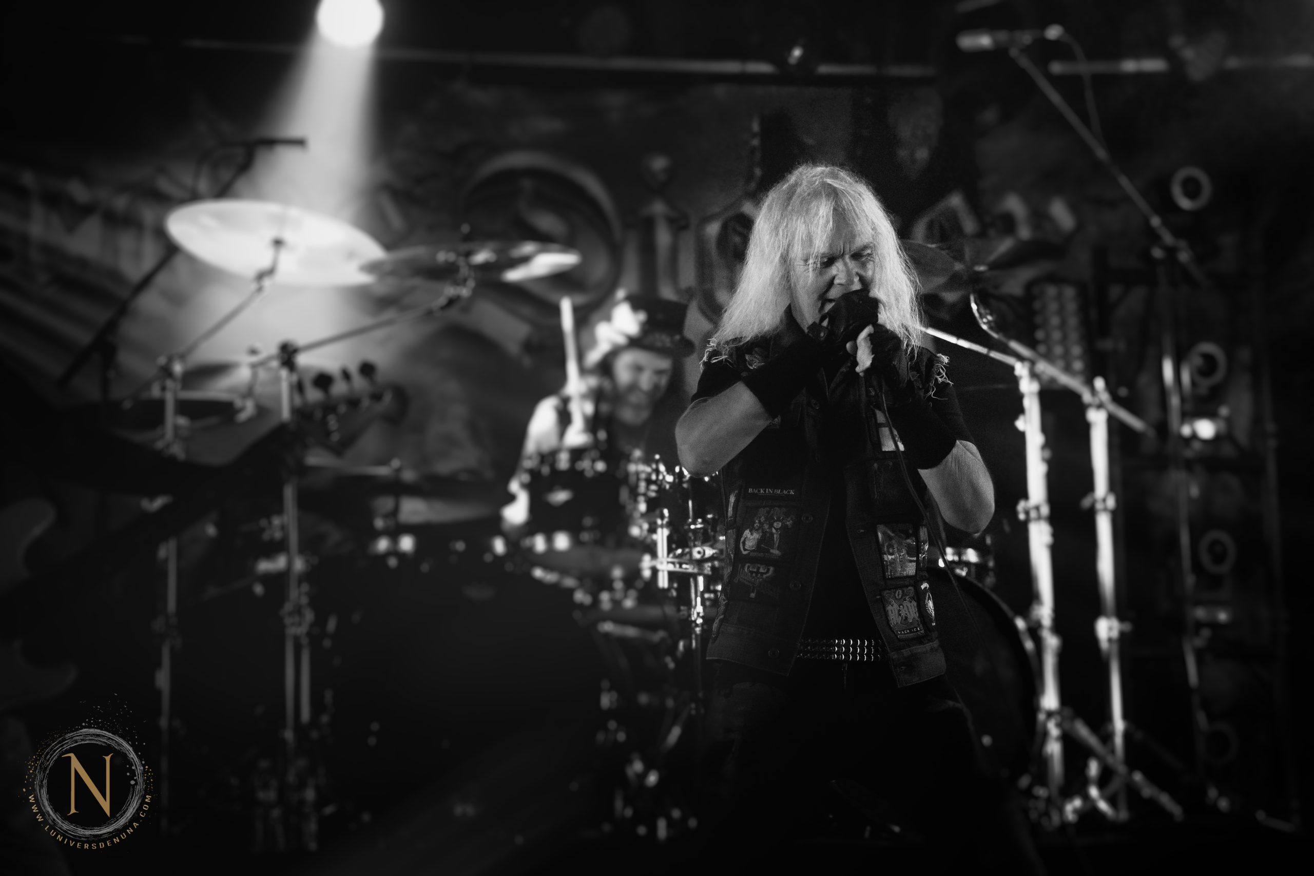Photographies of GRAVE DIGGER at the Barbeuk Metal Fest IV 2026 by luniversdenuna.com