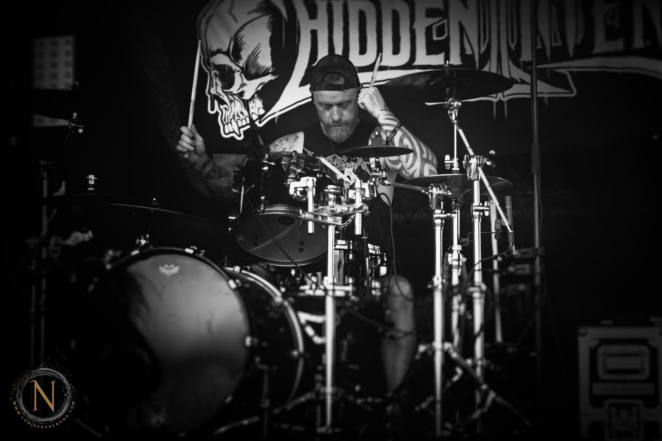 Photographies of HIDDEN INTENT at the Barbeuk Metal Fest IV by luniversdenuna.com
